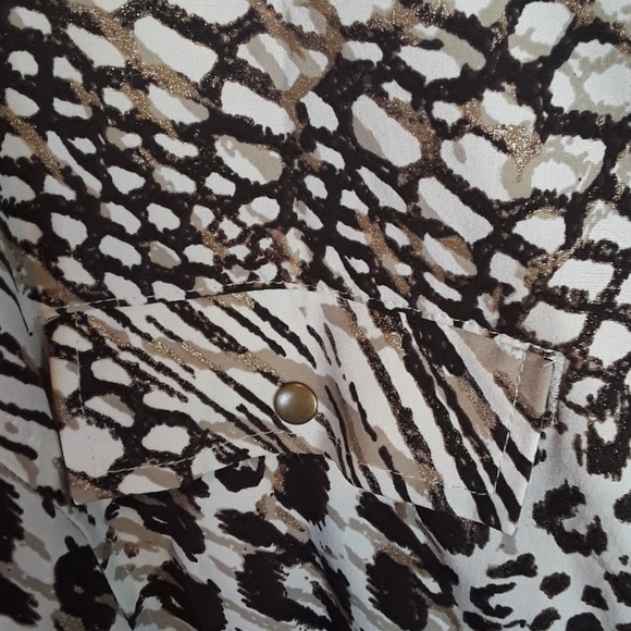 ZENERGY  by Chico Jacket - Picture 3 of 7